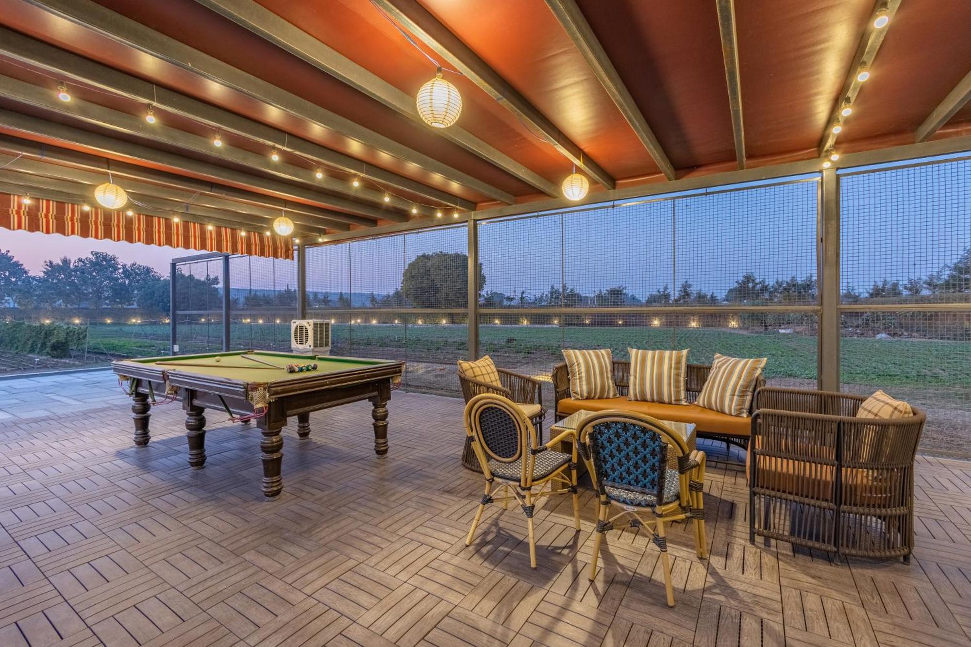 Elivaas Hidden Oasis 4Bhk With Pool, Mud House & Container House Vila Dhauj Exterior foto
